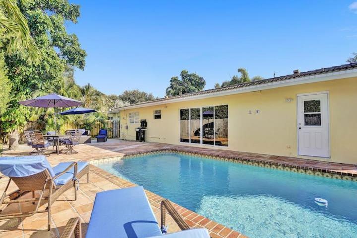 Beautiful 4 Bedrooms/Pool/Walk To Beach Deerfield Beach Exterior photo