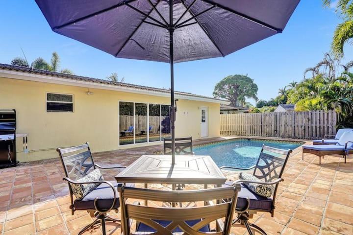 Beautiful 4 Bedrooms/Pool/Walk To Beach Deerfield Beach Exterior photo