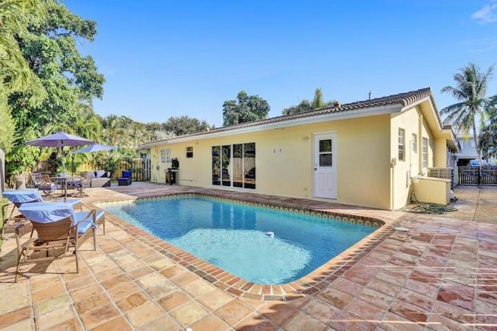 Beautiful 4 Bedrooms/Pool/Walk To Beach Deerfield Beach Exterior photo